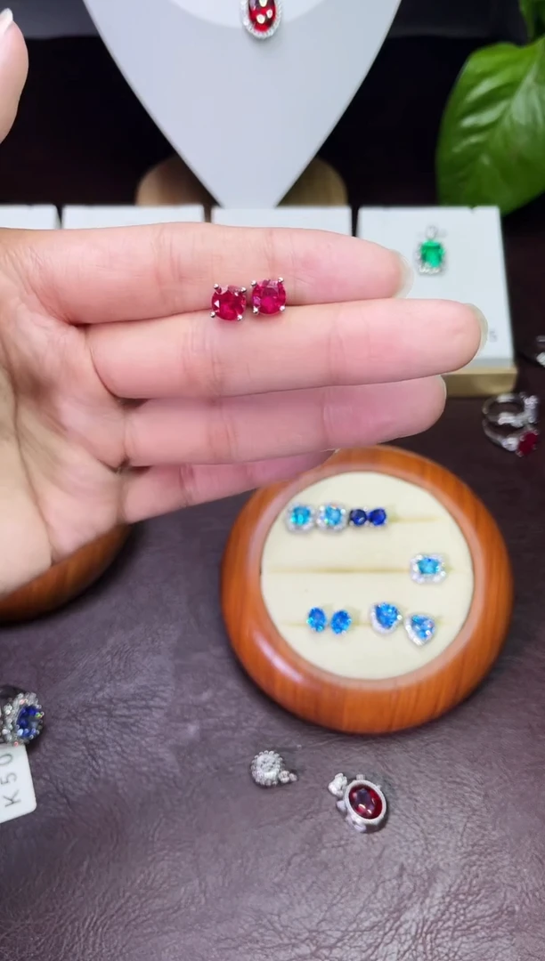 合金合成钻石耳饰红宝耳钉