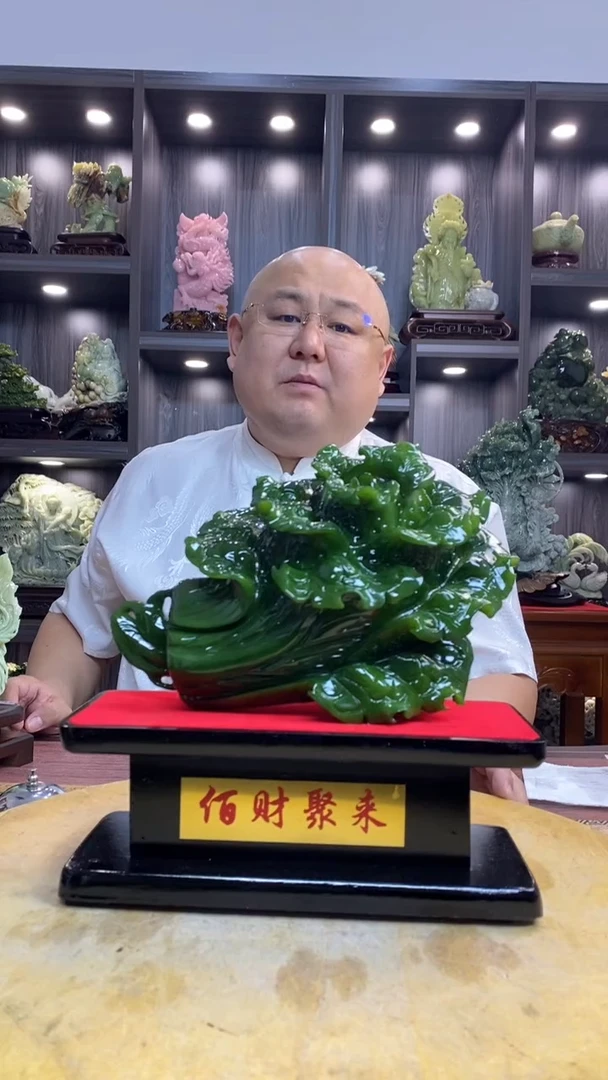 玉人* 玉岫岩料手工雕刻摆件居家装饰送礼一物一图