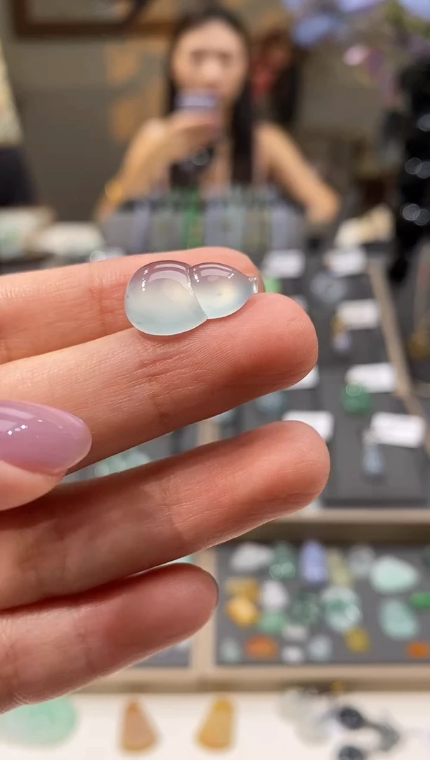 颈饰未镶嵌翡翠葫芦