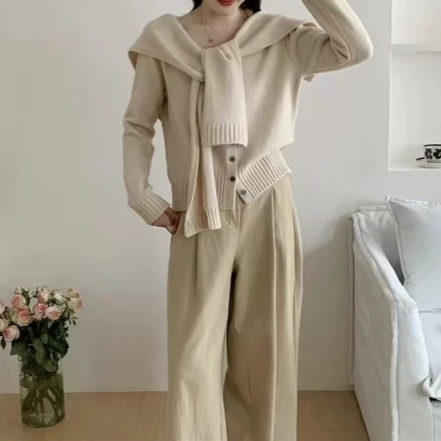 【宝贝家】1099毛衣配垮肩两件套