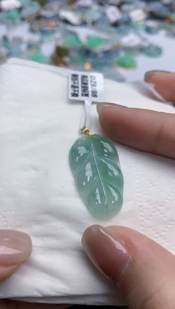 【闪购商品】翡翠颈饰18K金镶嵌天然缅甸翡翠A货