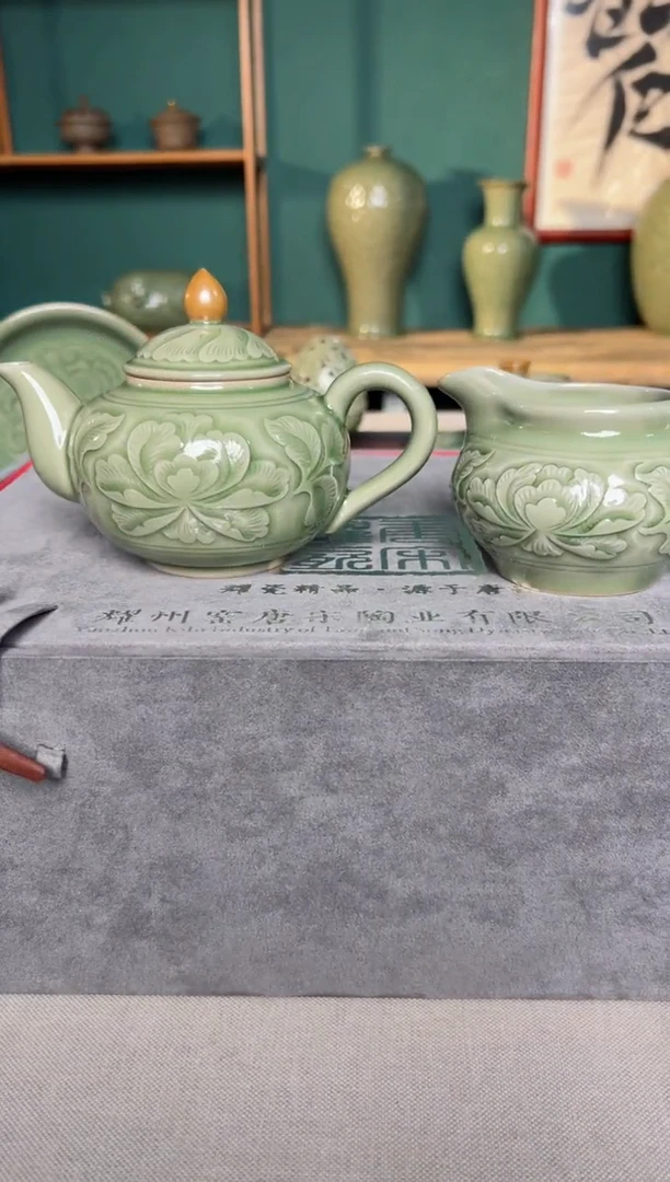 【闪购商品】其他耀州窑纯手工牡丹寿春壶套盒