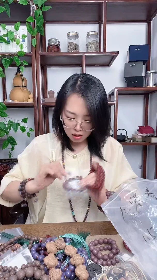 泥塑九紫养心的1.3左右手串