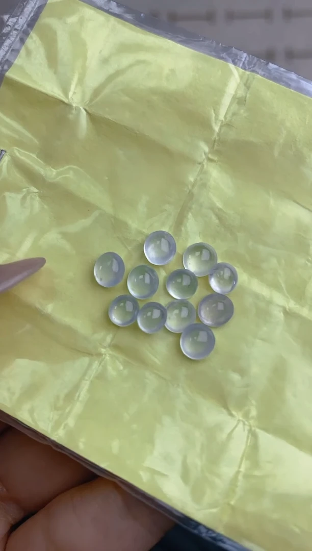 定制翡翠未镶嵌天然翡翠蛋面25