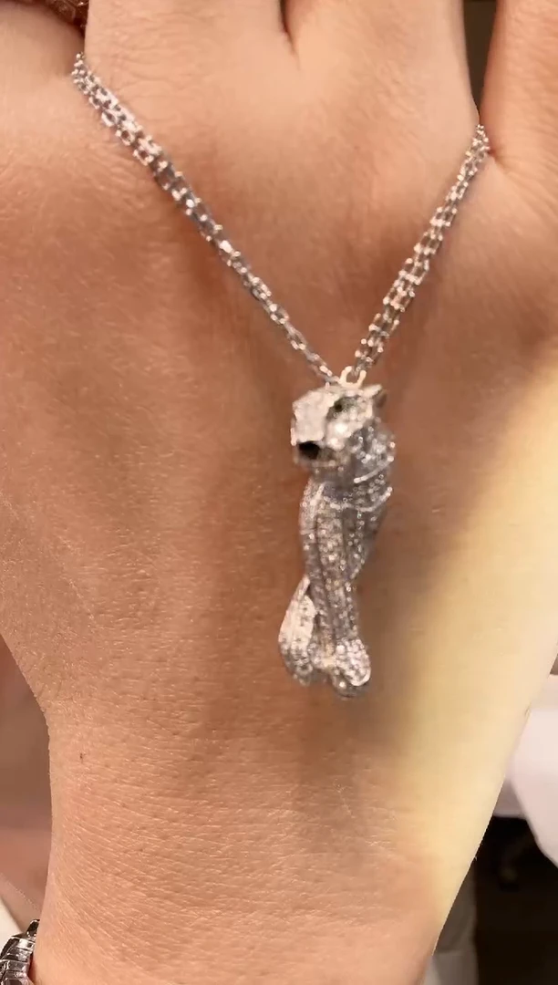 【闪购商品】钻石项链18K金镶嵌害羞豹