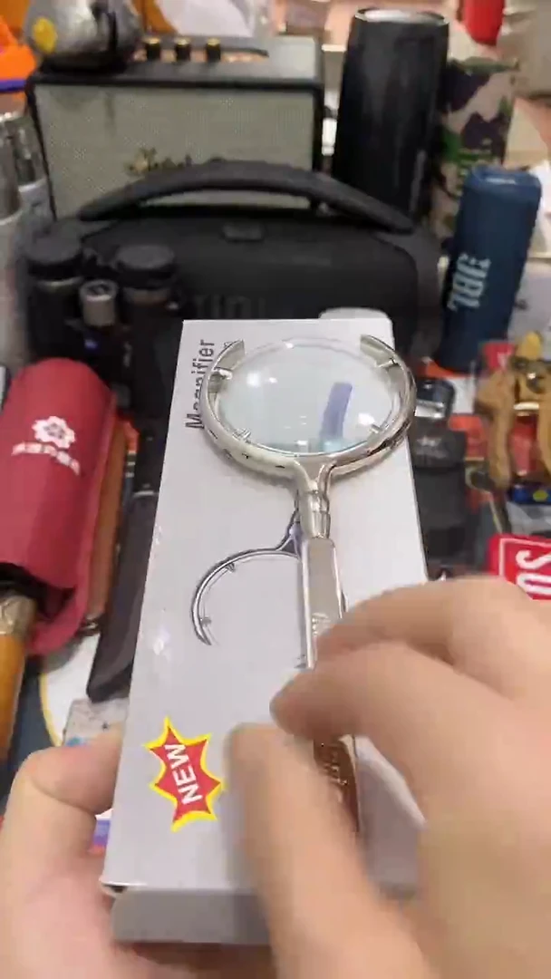 瓷片闪购商品 如图所示