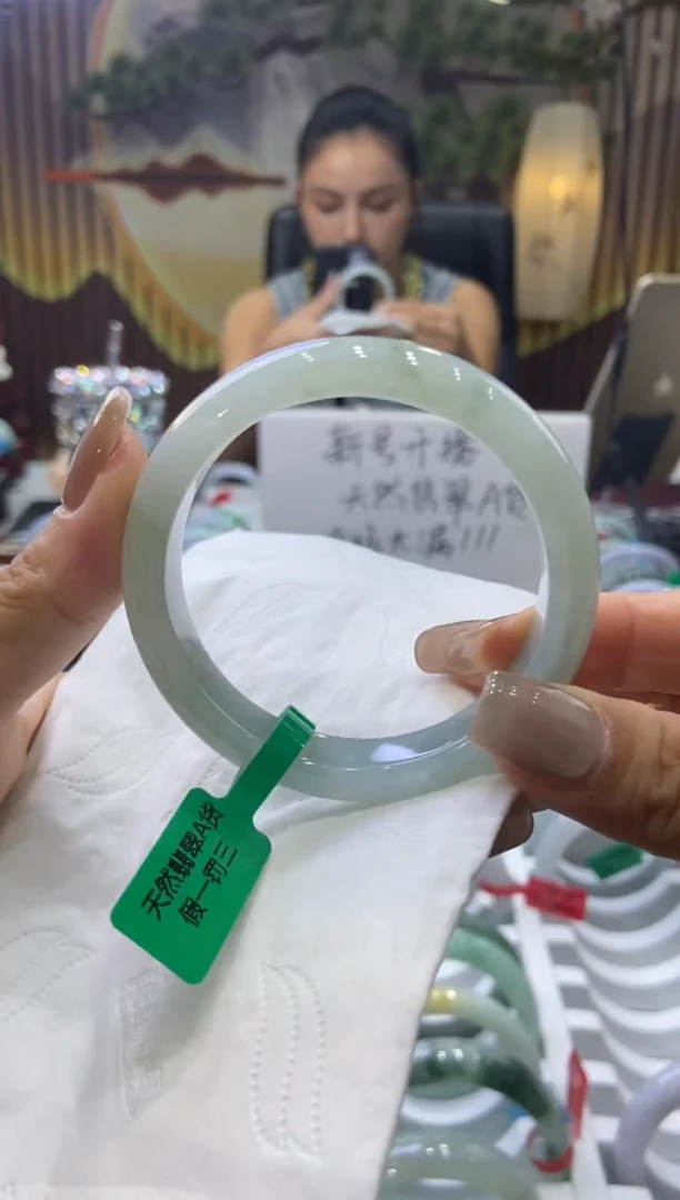 未镶嵌手镯翡翠00004059