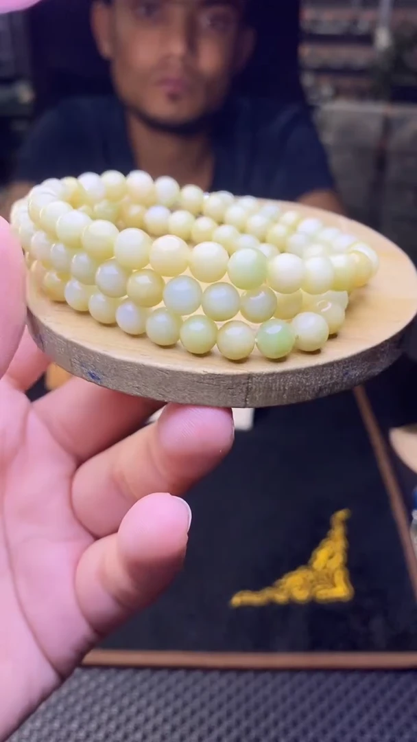 定制翡翠未镶嵌天然缅甸A货翡翠，多样性发货，拍一发一