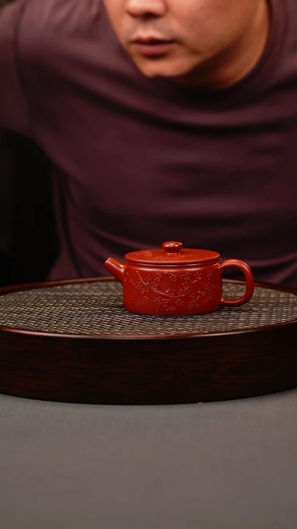 茶壶紫砂红皮龙 汉瓦 堆梅