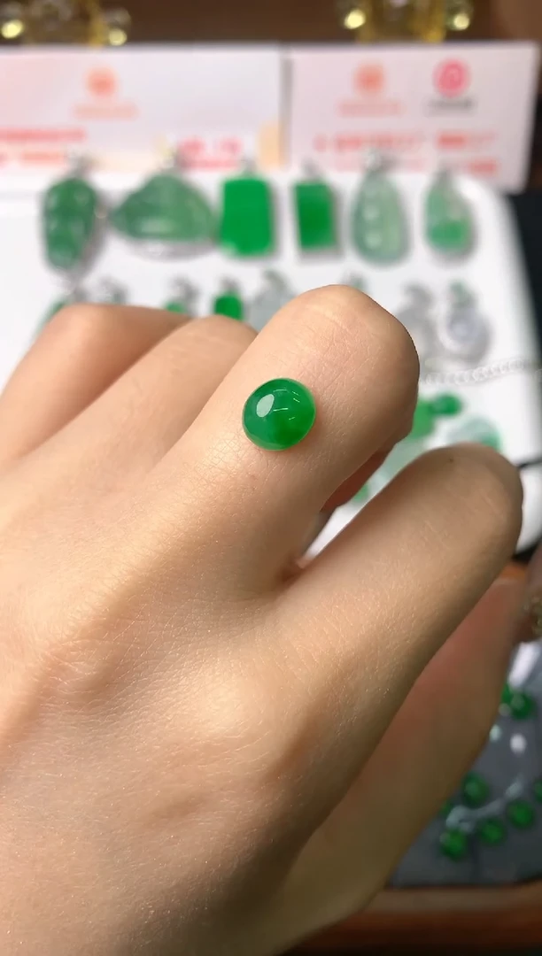 【闪购商品】定制翡翠未镶嵌裸石（镶嵌定制）