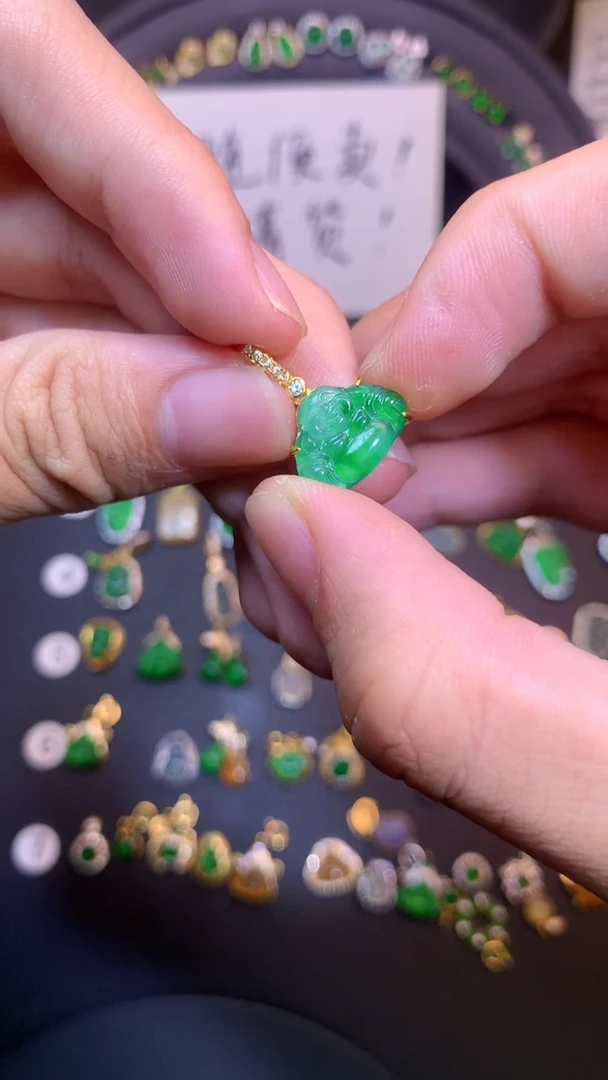 吊坠(不含链)银S925镶嵌翡翠1