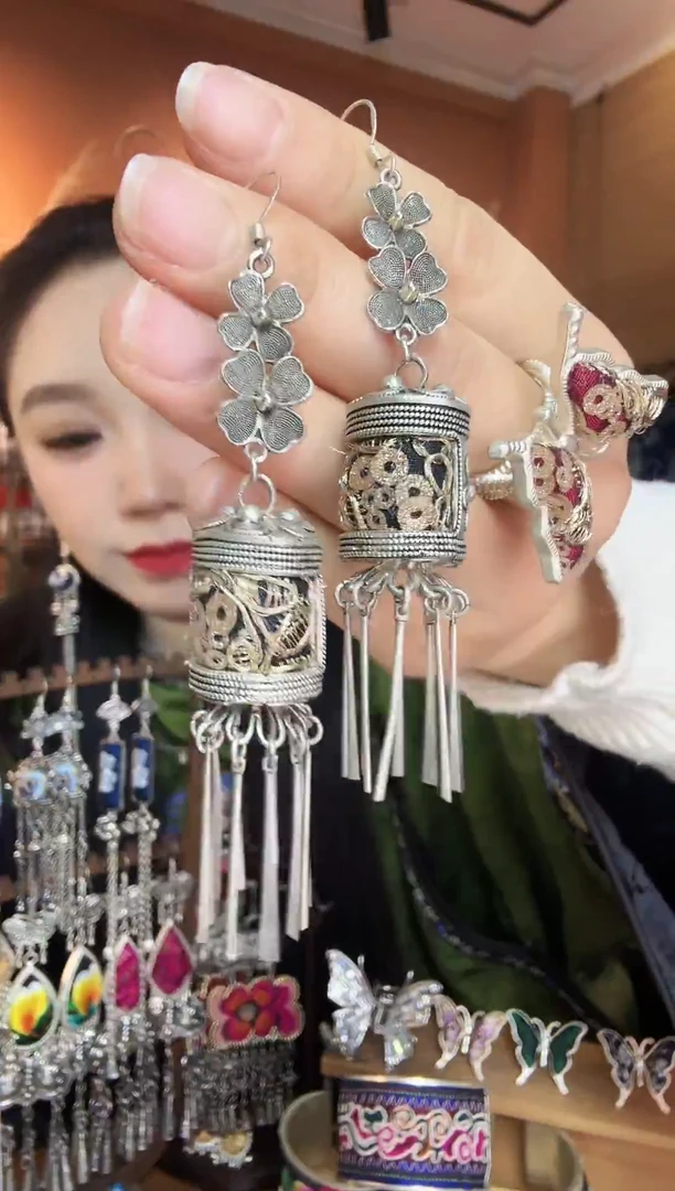 刺绣纯手工民族风耳环