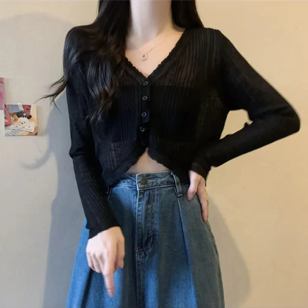 短款冰丝针织防晒开衫女薄款夏季吊带裙外搭薄纱坎肩外套罩衫