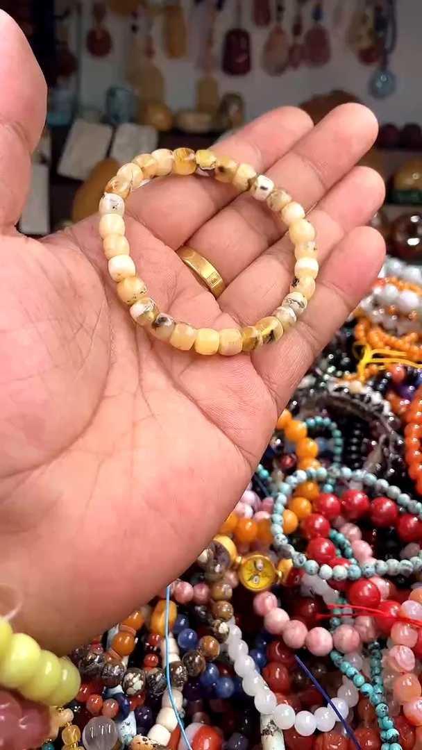 未镶嵌琥珀裸石(一物一件)142062