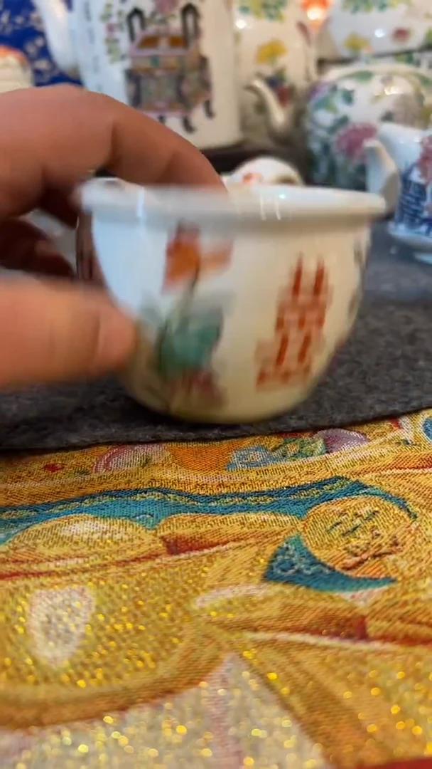 摆件瓷摆件瓷摆件喜字蛐蛐罐