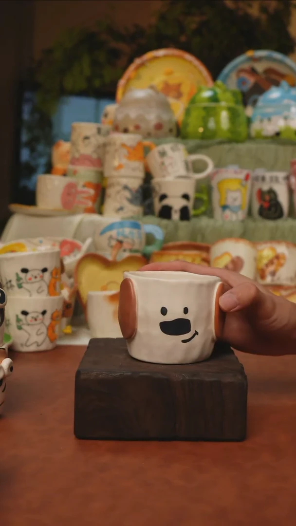 摆件景德镇一休瓷屋  小狗杯