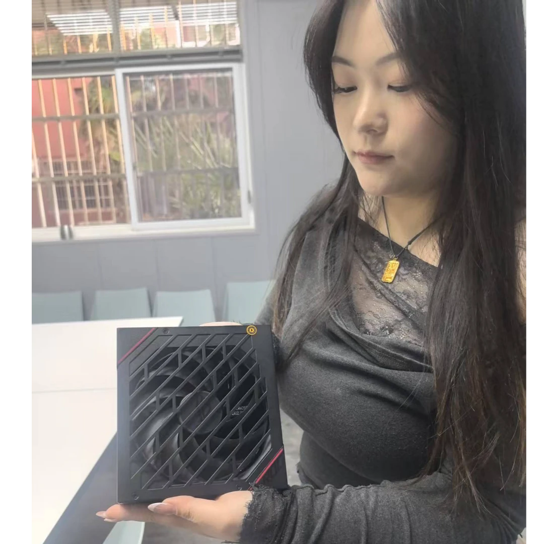 未拆封 ASUS/华硕 【陶陶专属福利】ROG雷鹰1000W一代电源