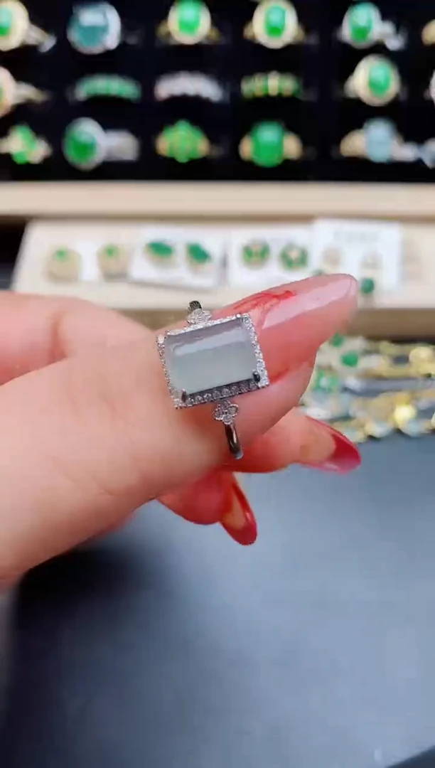 【闪购商品】翡翠戒指银S925镶嵌5085085