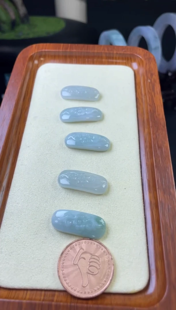 【闪购商品】翡翠颈饰未镶嵌吊坠多样性发一