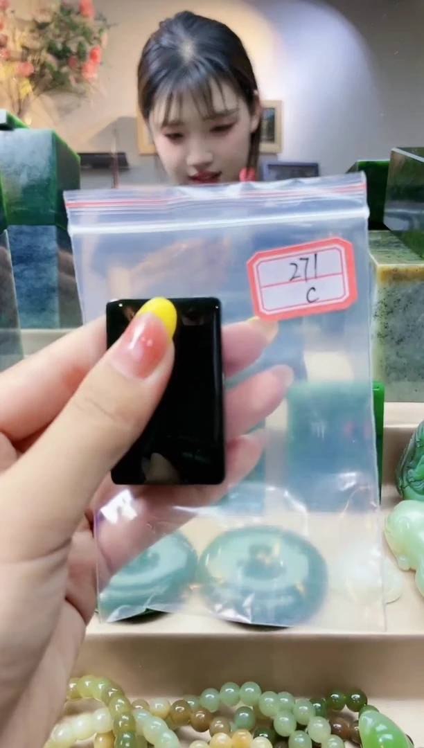 和田玉未镶嵌挂件1