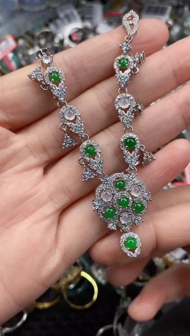 银S925镶嵌戒指翡翠888             9