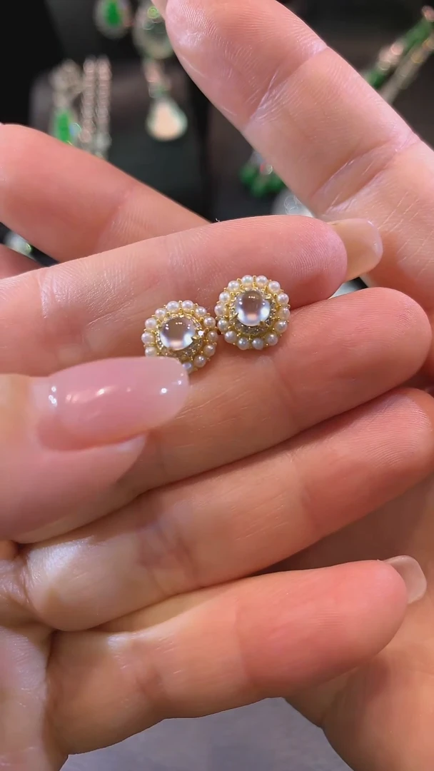 翡翠18K金镶嵌耳饰耳饰