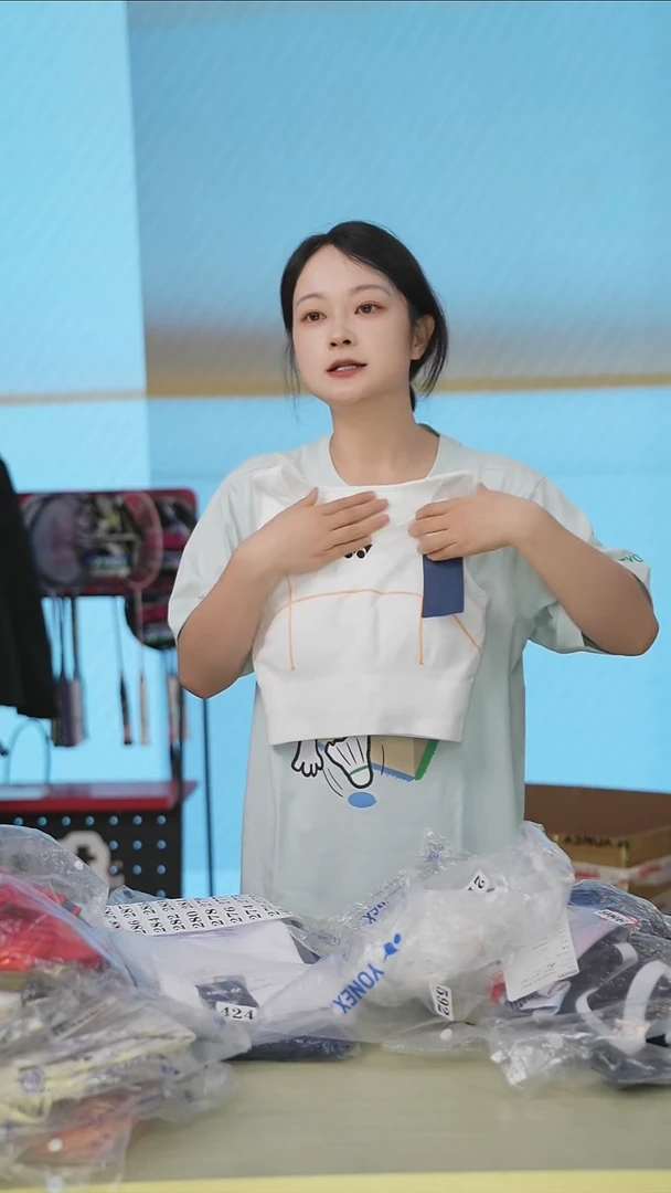 270号福利清仓，不退不换！！！M女款