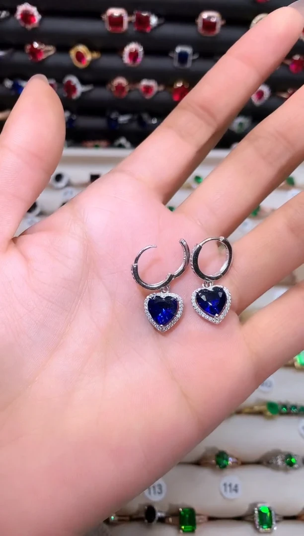 【闪购商品】蓝宝石耳饰银S925镶嵌8