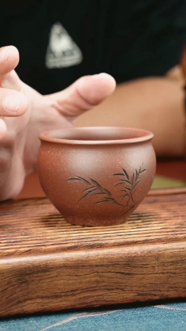 茶杯紫砂紫玉金砂清趣