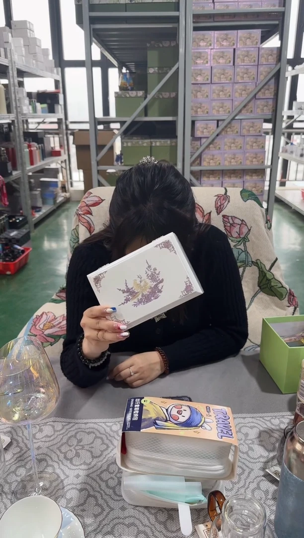 【闪购商品】瓷C168-------------