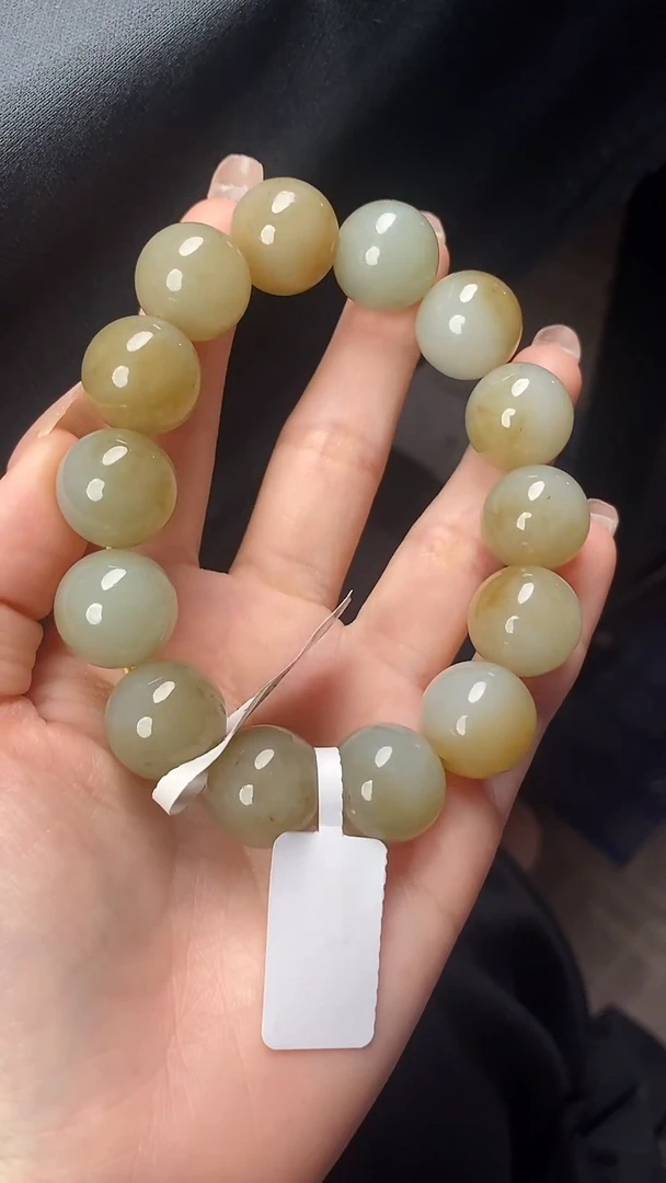 和田玉未镶嵌颈饰拍一发一