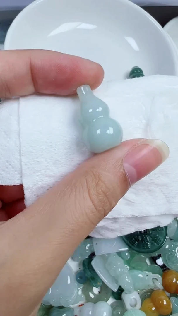 散珠翡翠379号链接,A货翡翠