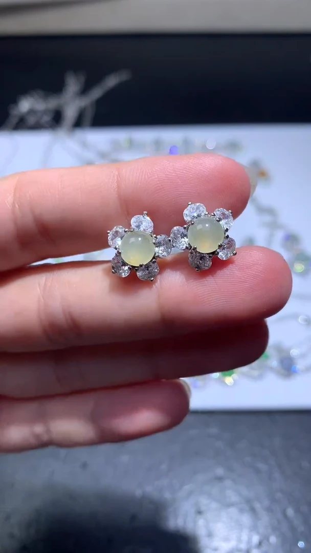 颈饰银S925镶嵌翡翠净货