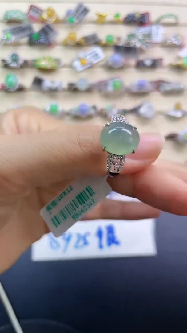 银S925镶嵌戒指翡翠翡翠 蛋面 银S925镶嵌