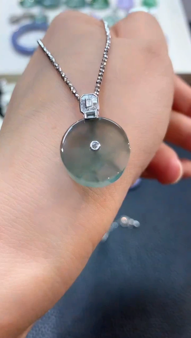 翡翠18K金镶嵌吊坠(不含链)b40    618好物