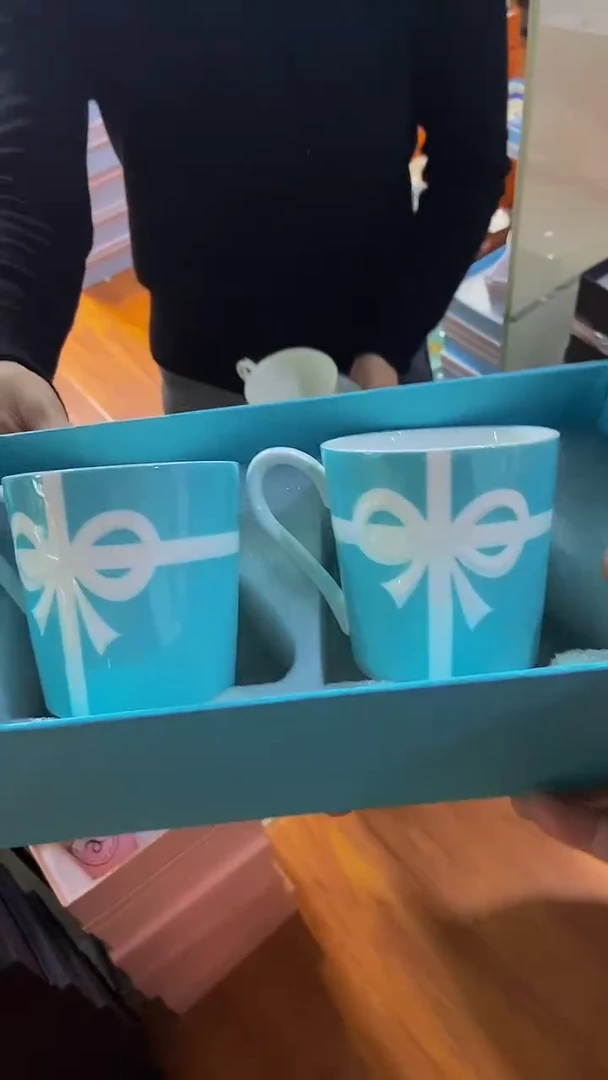 【闪购商品】鸿辉家品牌瓷器，京东包邮！