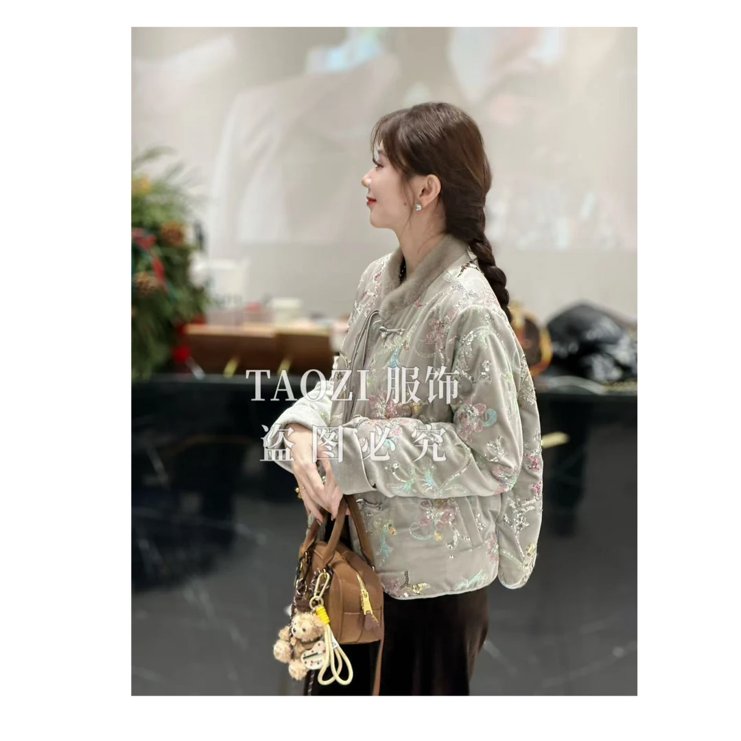 【桃子自制】12255【繁花似锦】新中式刺绣亮片气质显瘦羽绒服外套