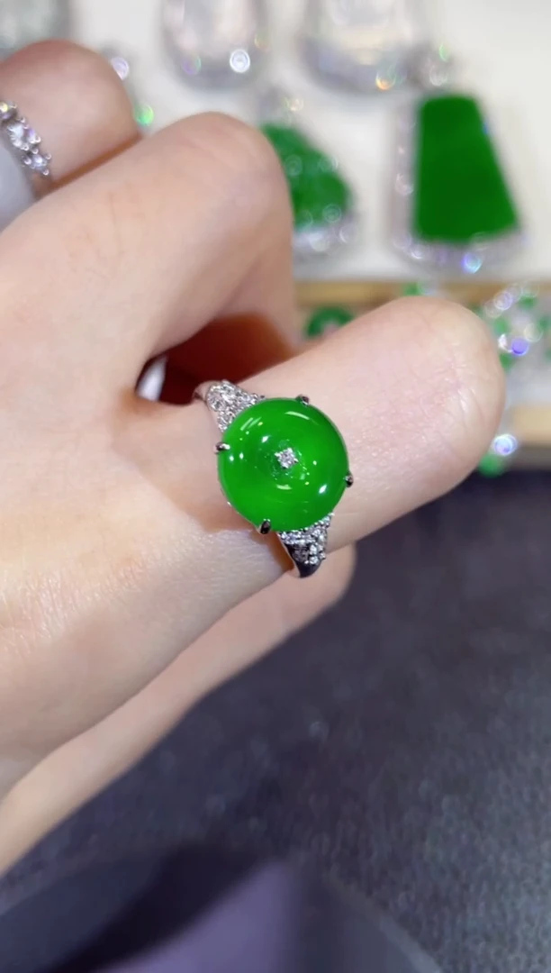 翡翠18K金镶嵌吊坠(不含链)团购