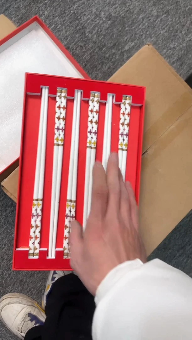 【闪购商品】瓷片瓷瓷瓷瓷瓷瓷瓷瓷