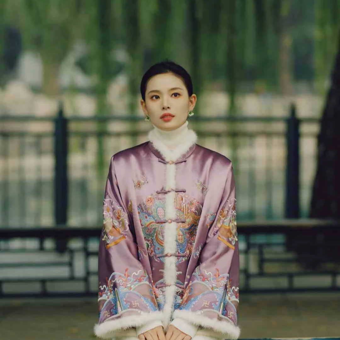 厚款圆领长袖刺绣立领重水貂毛女装加棉外套棉服242303网红国风