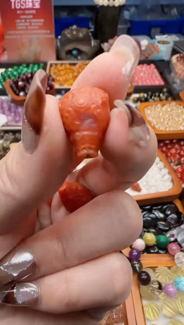 颈饰未镶嵌南红玛瑙12a多样性发其一/11.11/1个