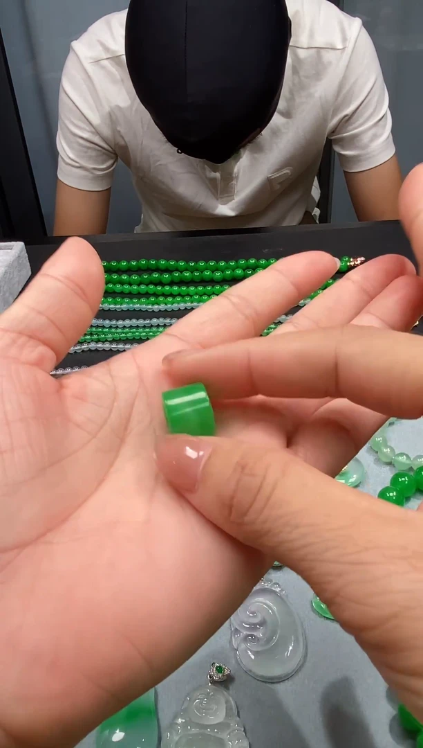 翡翠散珠缅甸翡翠桶珠