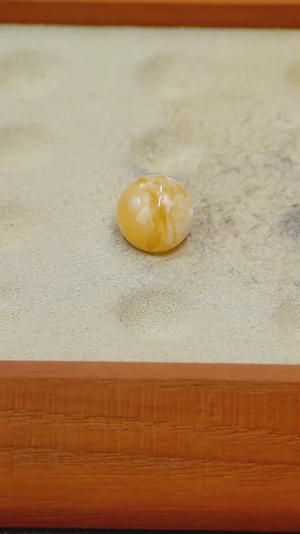 【闪购商品】蜜蜡裸石未镶嵌俄料11MM