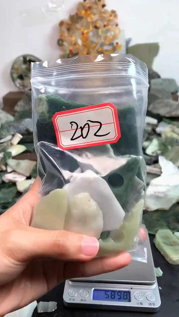 未镶嵌和田玉摆件202