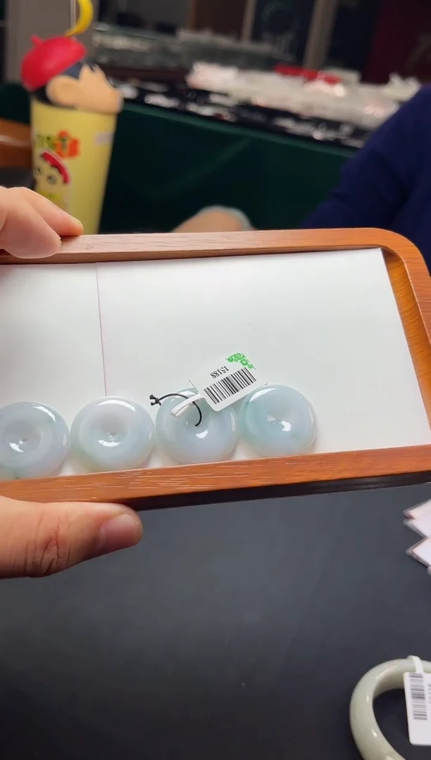 颈饰未镶嵌翡翠/多样性发一个15188