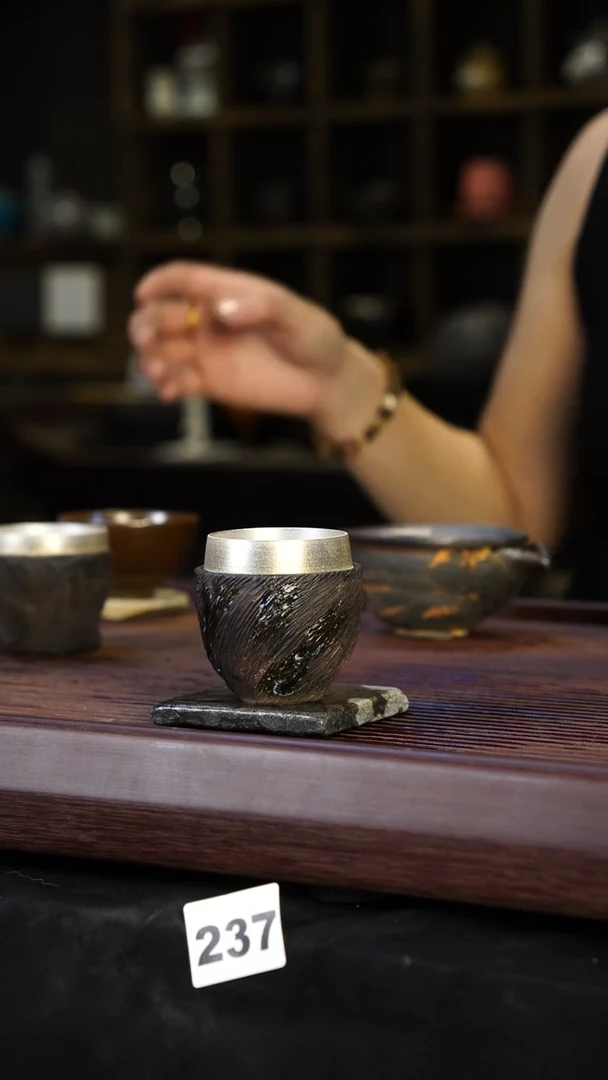 瓷片见山北野见山北野