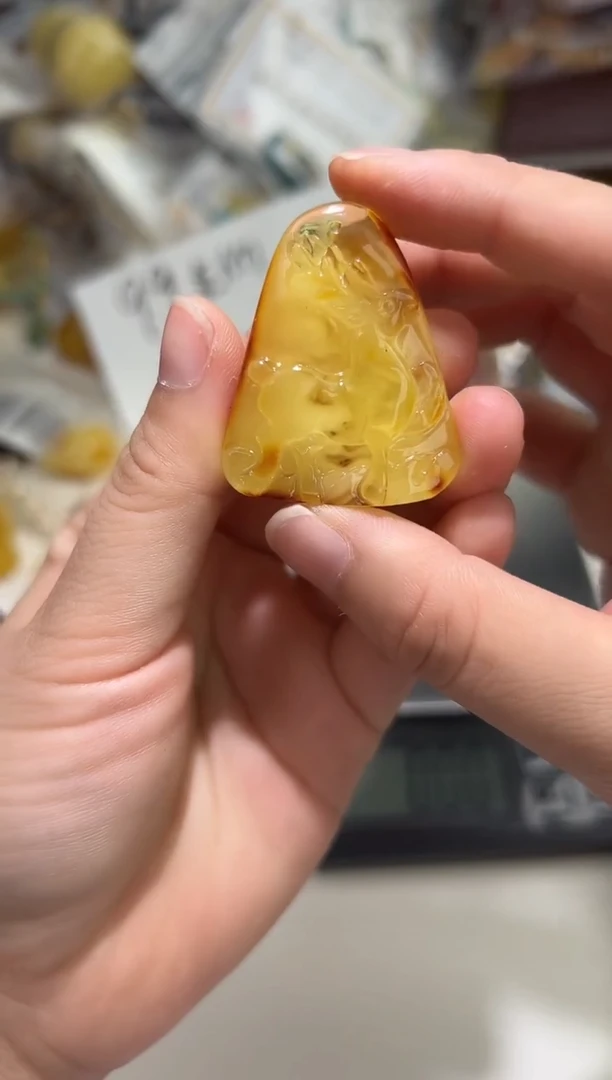 裸石琥珀未镶嵌琥珀蜜蜡吊坠