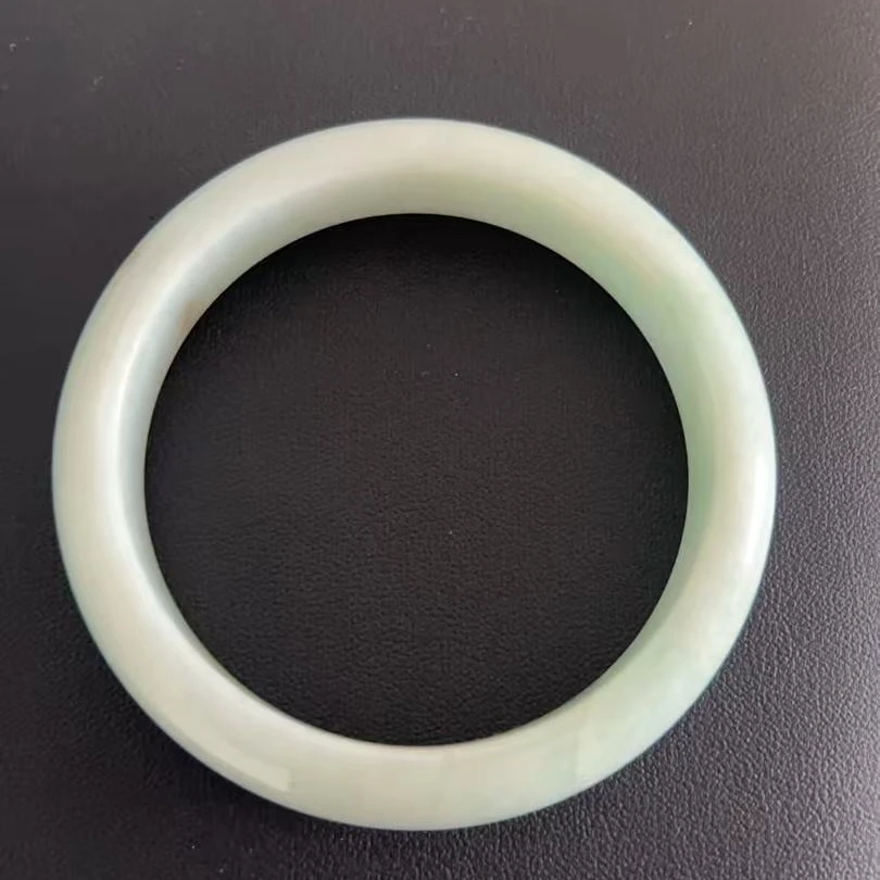 天然A货翡翠手镯