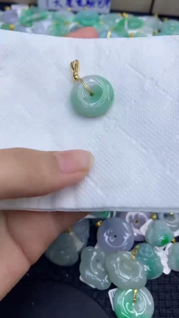 颈饰未镶嵌翡翠天然缅甸A货翡翠