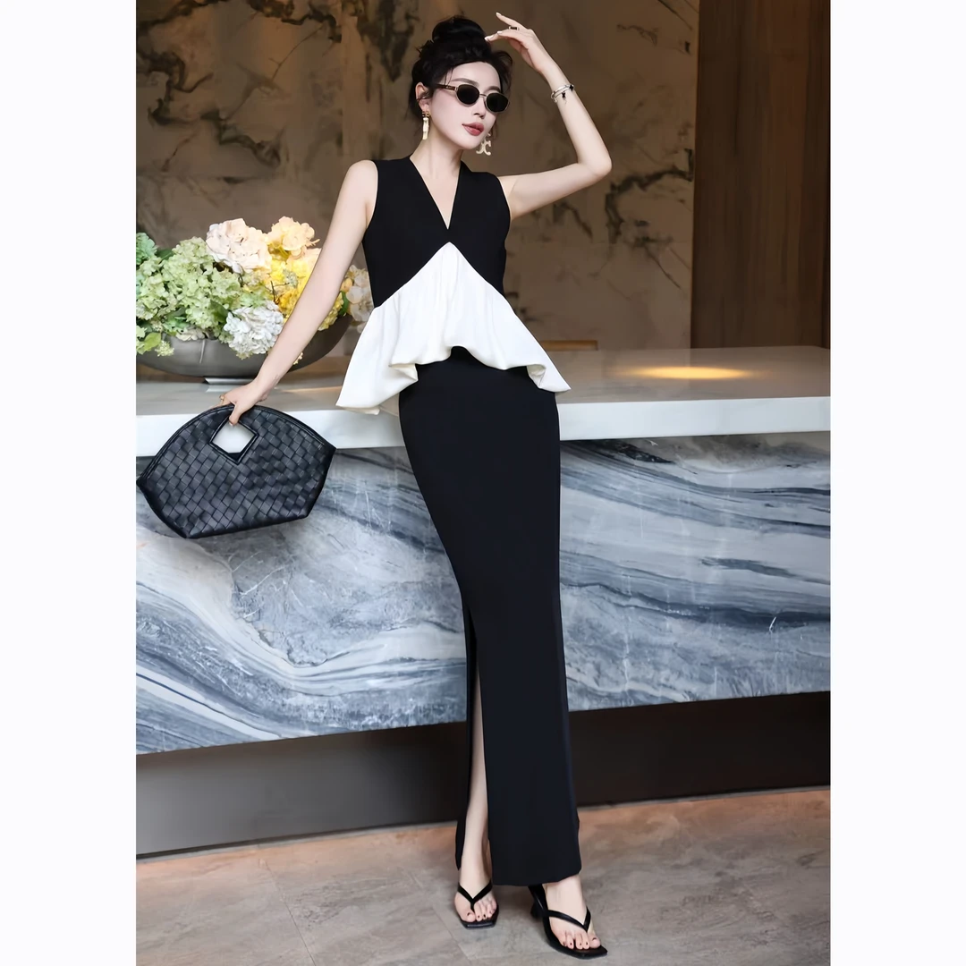 ZEROYK小香风时尚套装2025夏黑白撞色荷叶边V领上衣包臀裙两件套